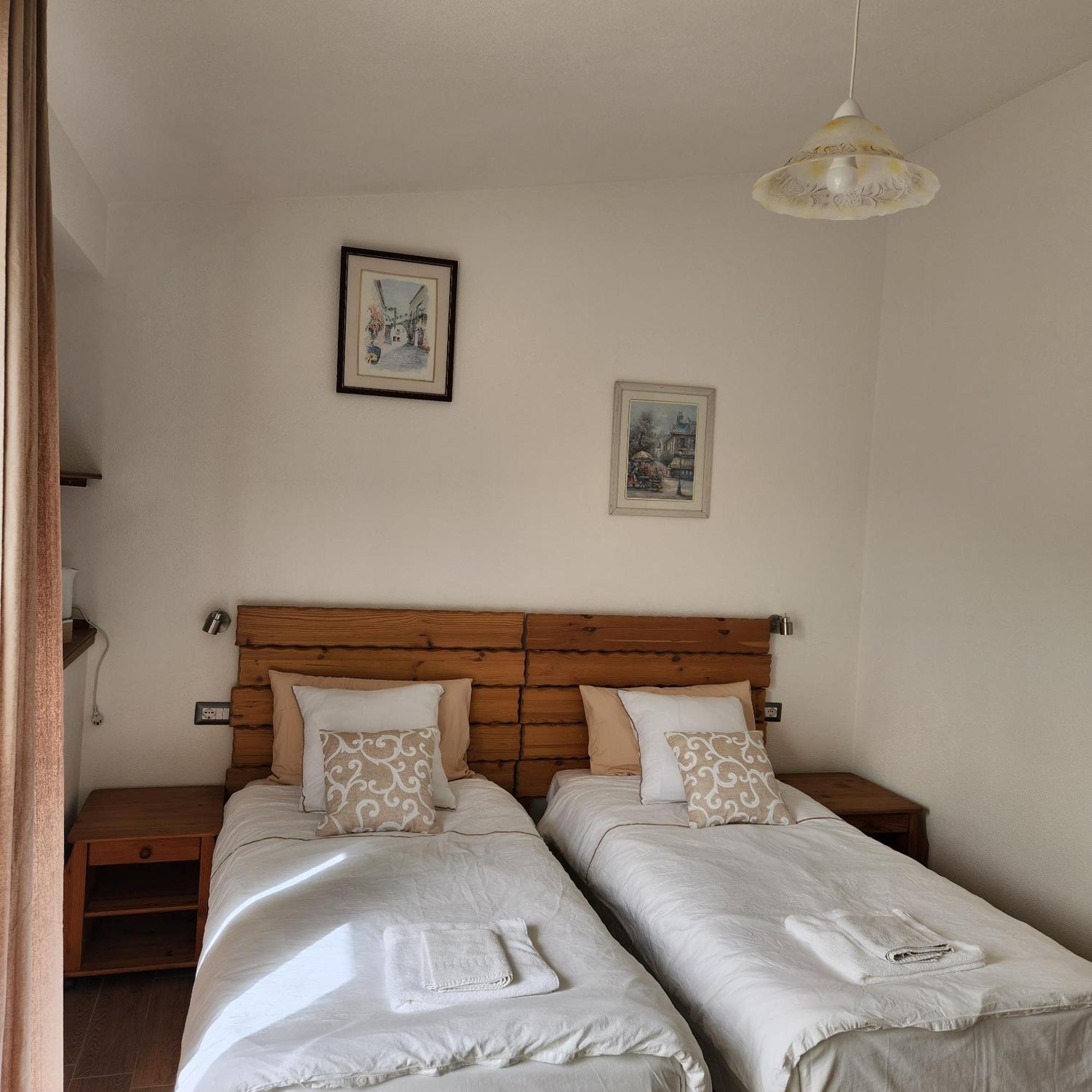 Iloghe Di Marras Hotel Loculi Екстериор снимка