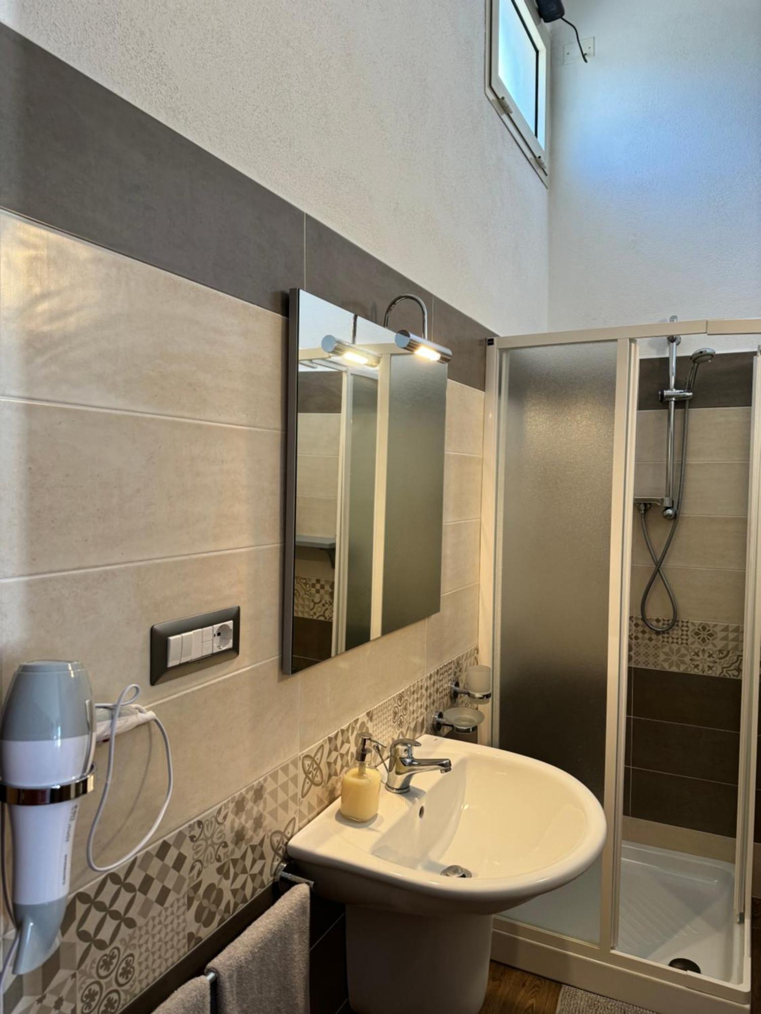 Iloghe Di Marras Hotel Loculi Екстериор снимка