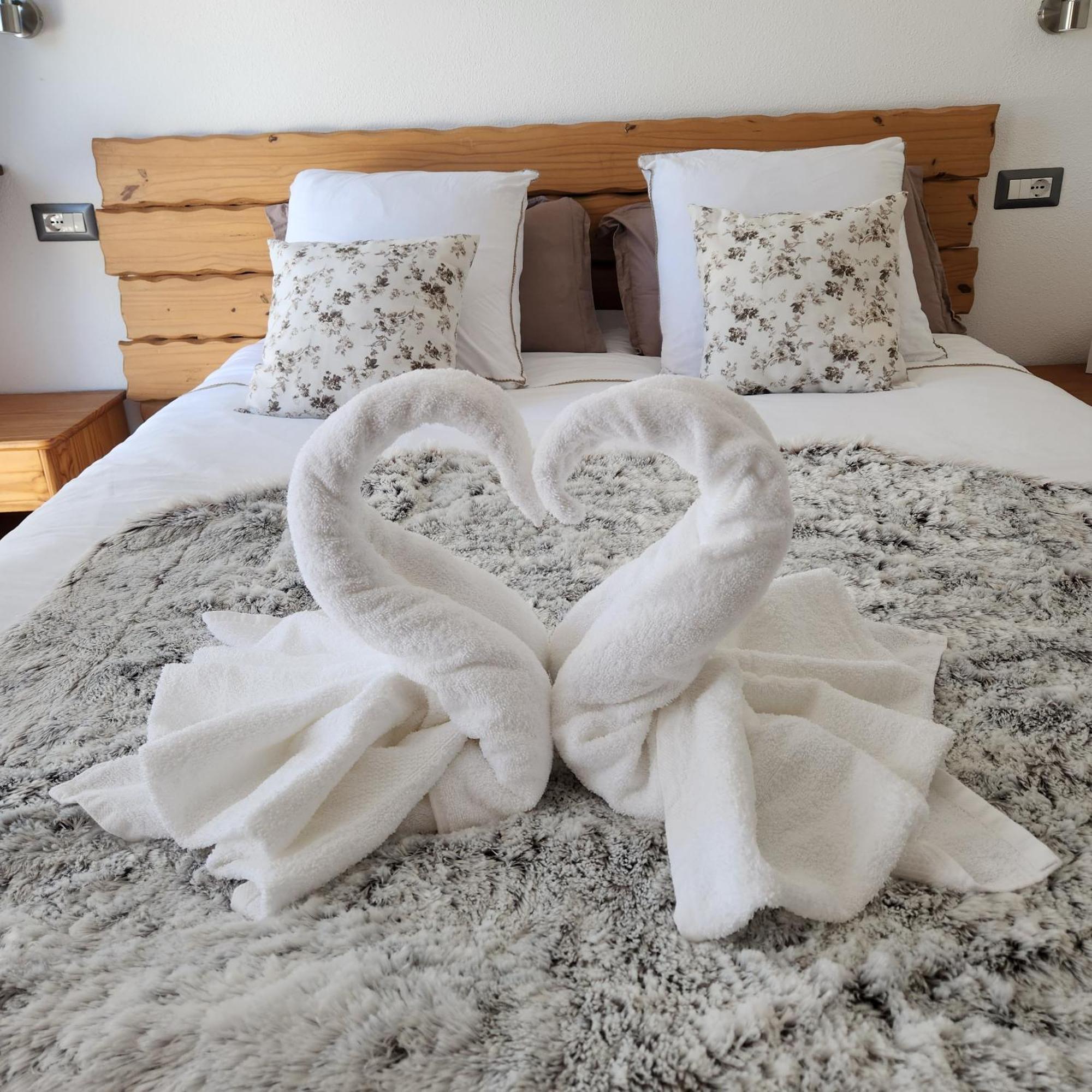Iloghe Di Marras Hotel Loculi Екстериор снимка
